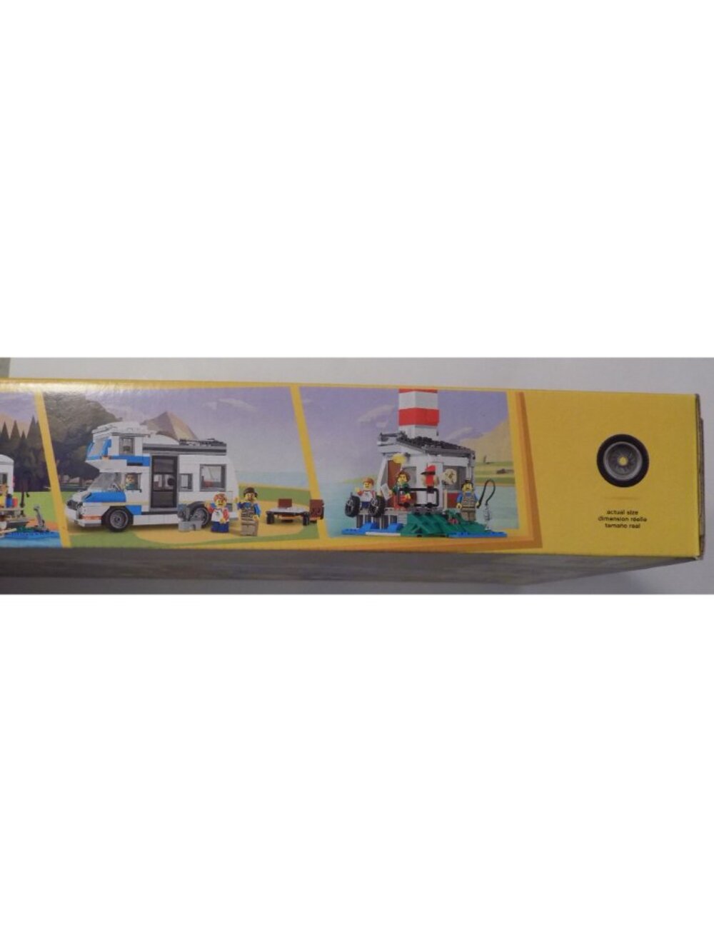 LEGO Creator 3in1 Caravan Family Holiday  #31108 - Picture 9 of 10